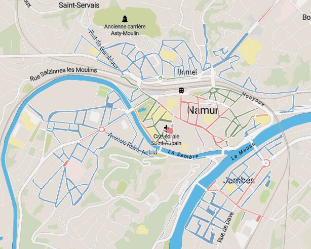 Vue d’ensemble des quartiers de Namur, Jambes et Salzinnes avec les principales zones de stationnement et les axes d’accès à la ville.